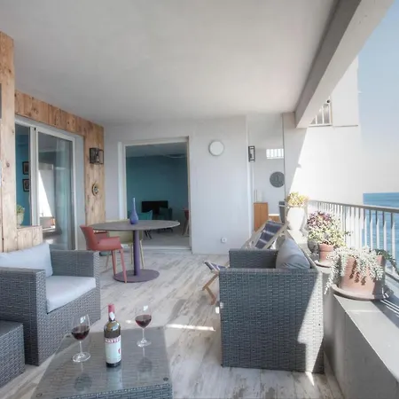 Azura San-Martino-di-Lota