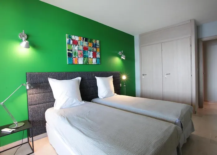 Azura San-Martino-di-Lota